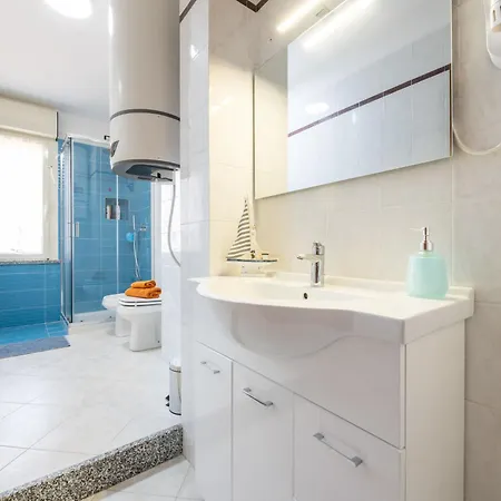 Mare Fuori By Interhome Διαμέρισμα *